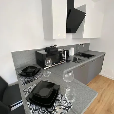 Centro Ade * אודינה